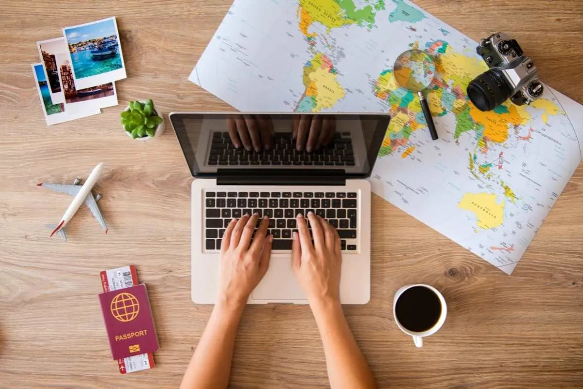 Navigating India’s Rich Tapestry: The Best Travel Guides for Explorers