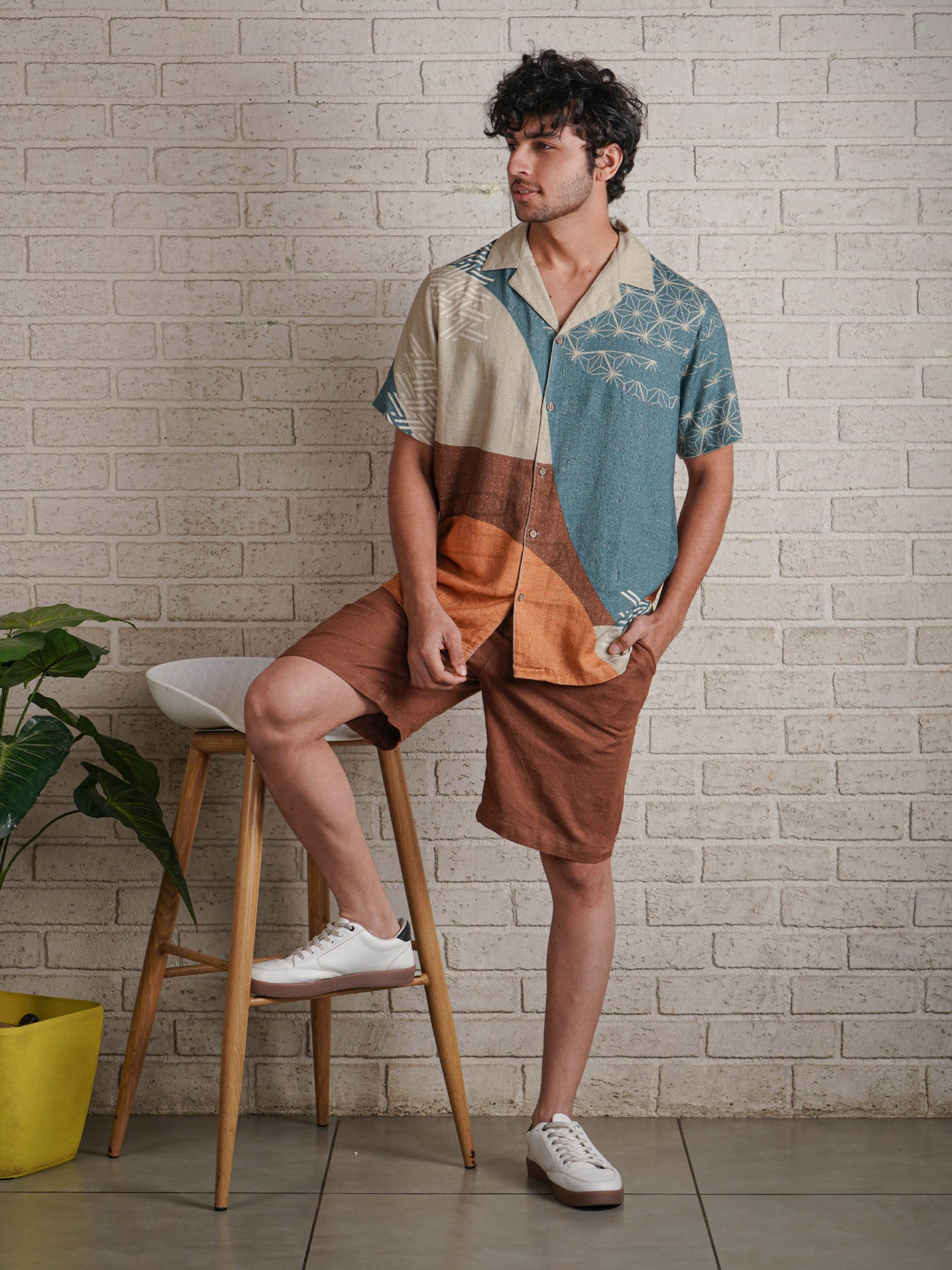 Linen Shirts: The Perfect Blend of Comfort and Style for 2024