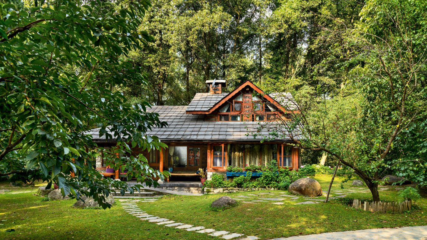 My Sustainable Travel Journey Through India in 2024