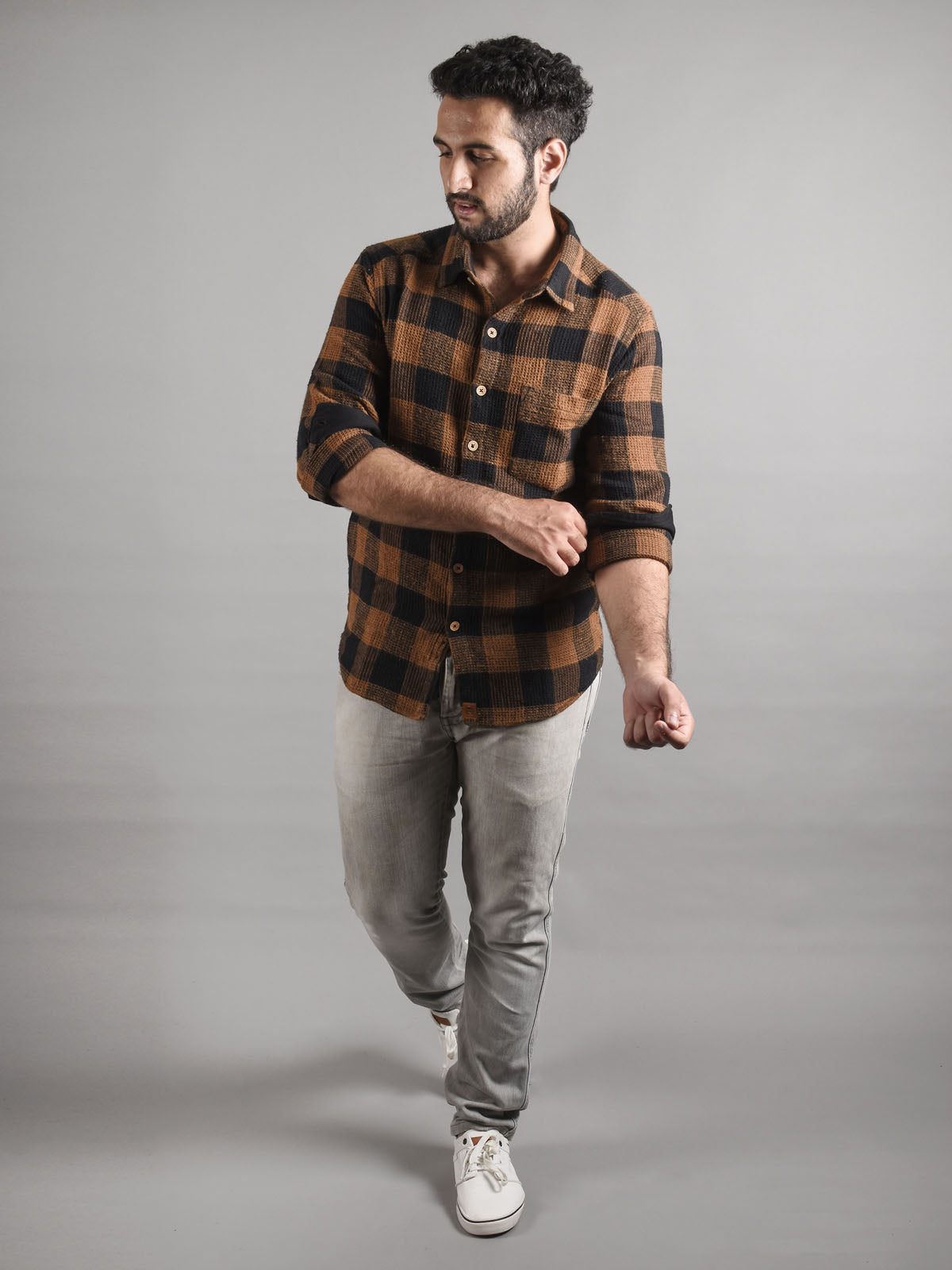 BT-SHIRT-05-F