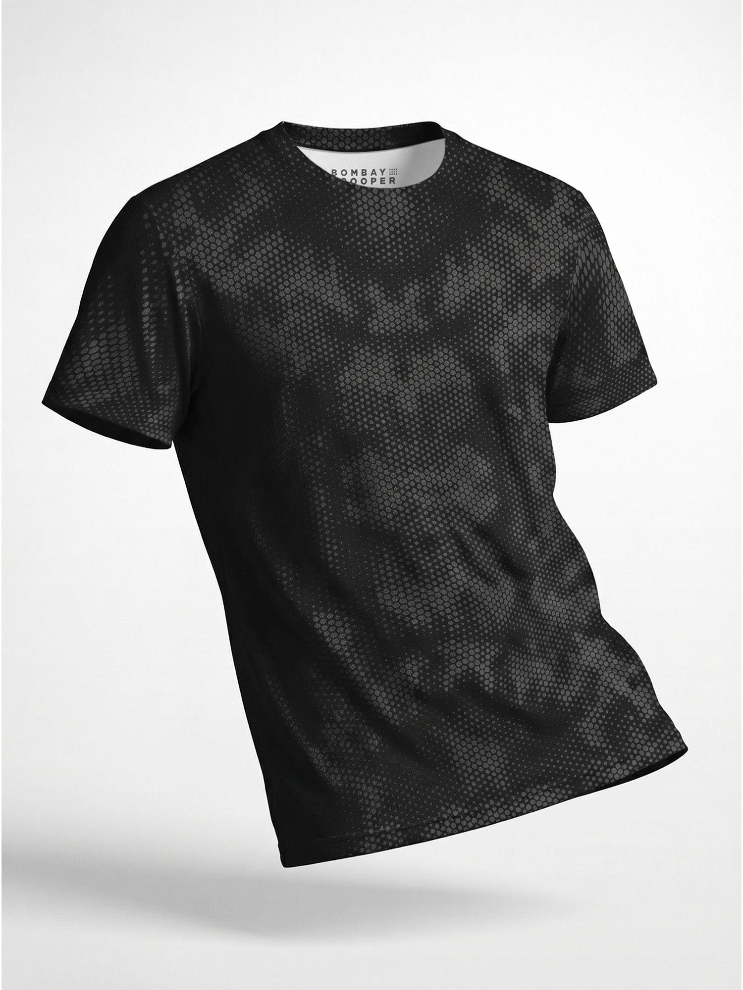 【BLACK】Hexagonal mesh shirt Black Hex: Active Mesh T-shirt