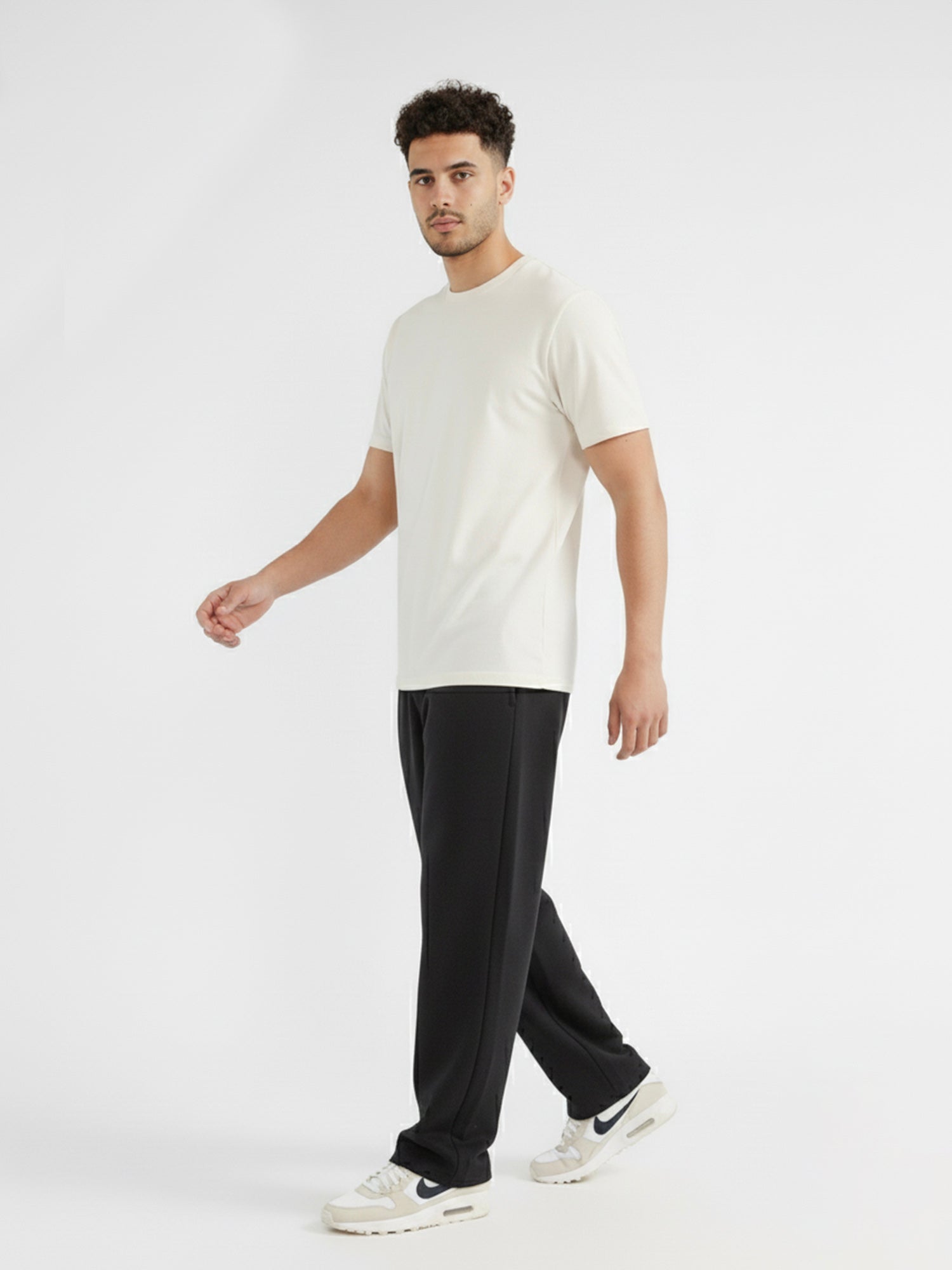 CloudEase Relaxed Sweatpants