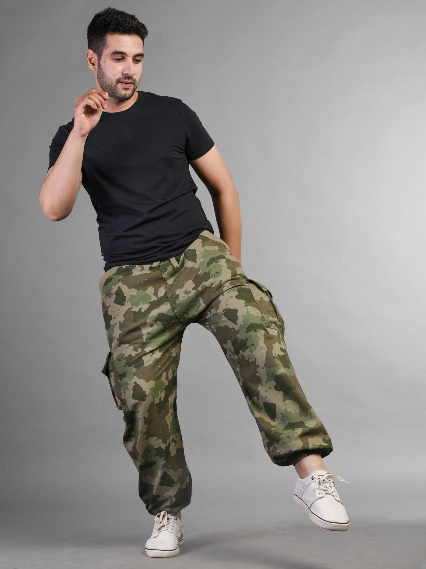 Men's Camouflage Cargo Pants Baggy Casual Elastic Waist Military Army Camo  Pants with Multi Pockets Comfy Lace-Up Pants(XXXL,Black) - Walmart.com